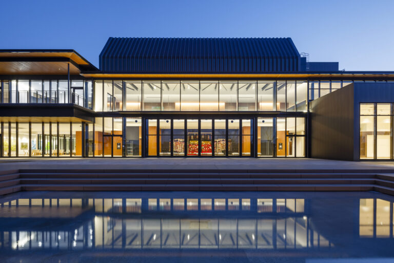 【施行事例】柳川市民文化会館　電気設備工事